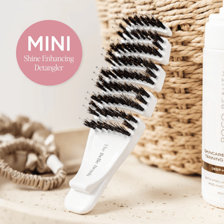 The Belle Brush The Palm Brush